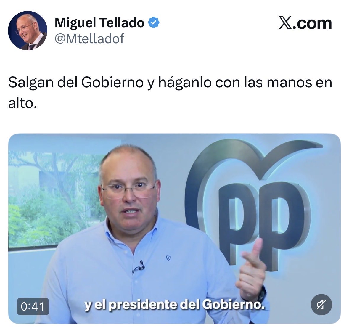 RamonLopez_G's tweet photo. Pero quién te crees que eres ¿Tejero? https://t.co/pmrgyILXFY