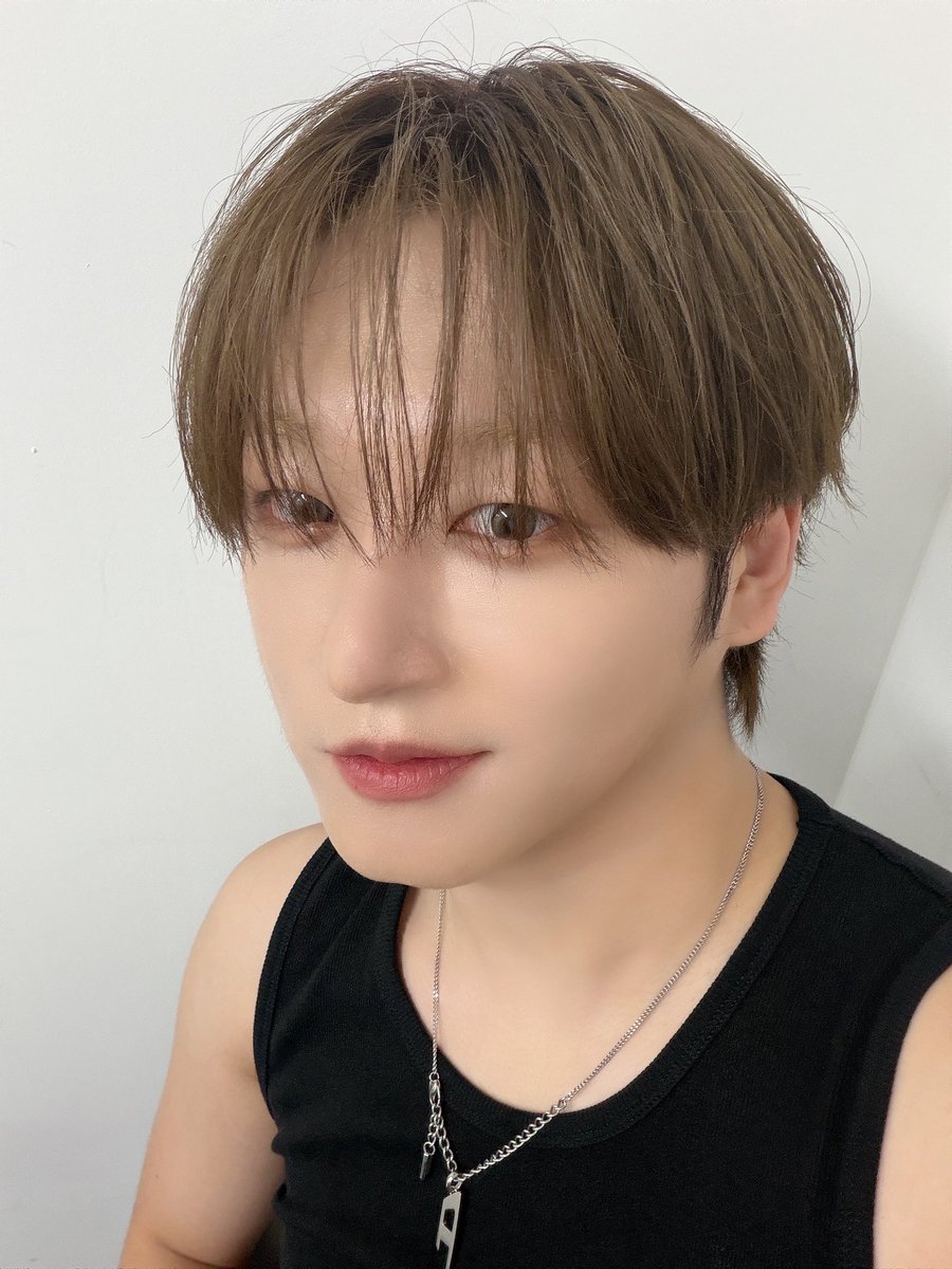DIGNITY_members's tweet photo. 슬립샷 대면 팬싸는 끝이 났지만 우리에겐 DIGNITY LIVE IN SEOUL [POINT BLANK : ZERO DISTANCE] 요게 남아있다❤️‍🔥

#디그니티 #DIGNITY #온 #ON #SLIPSHOT #POINT_BLANK https://t.co/VSMJqkGRUz