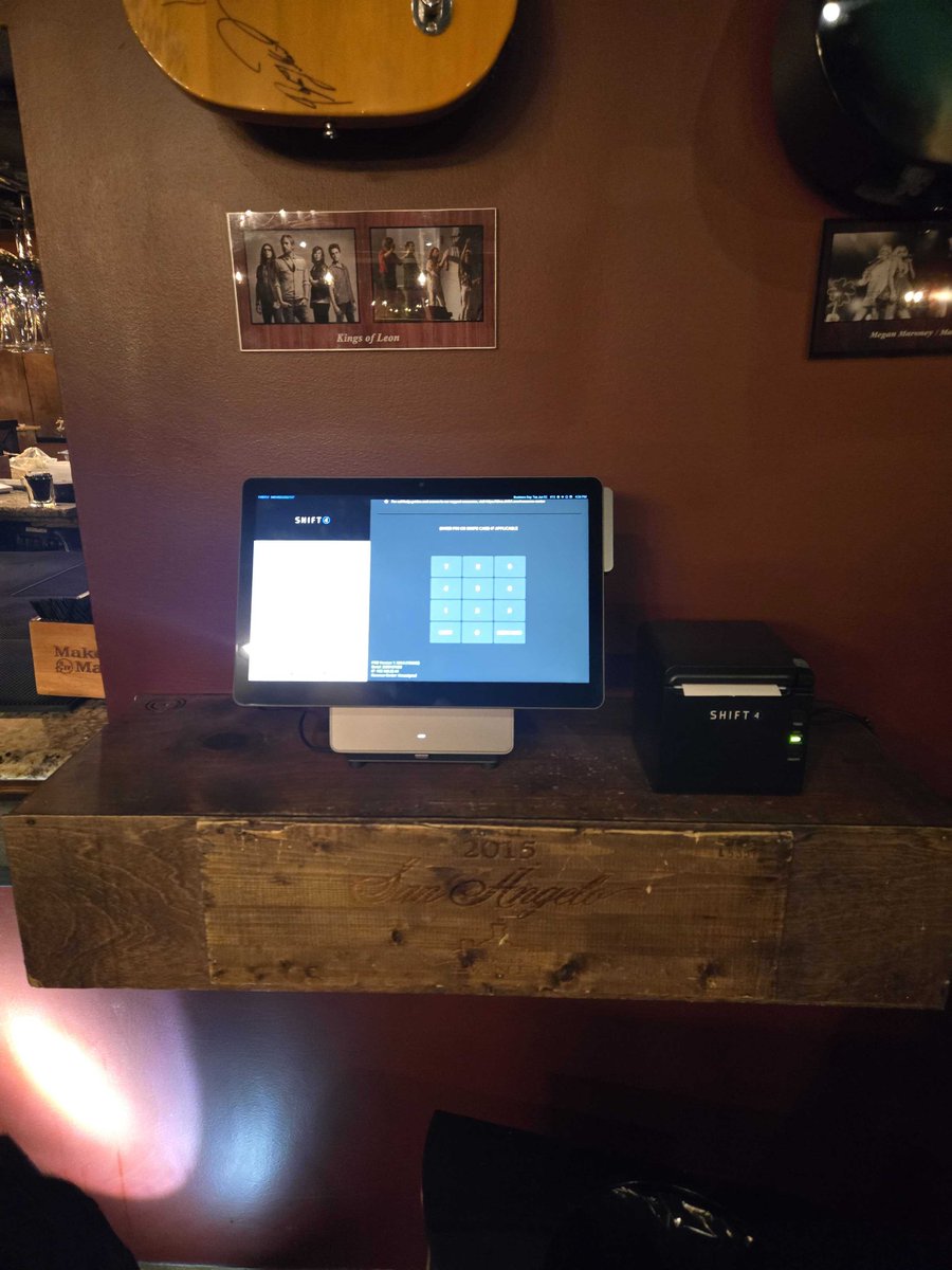 JohnnyC_Shift4's tweet photo. An unforgettable dining experience just got even smoother. ✨🍽️
Firefly is officially leveling up! We’ve upgraded our service with the brand-new Shift4Dine POS system. Expect faster ordering, seamless checkout, and more time enjoying your favorite dishes and drinks. @Shift4 https://t.co/HPPQQFI2G7