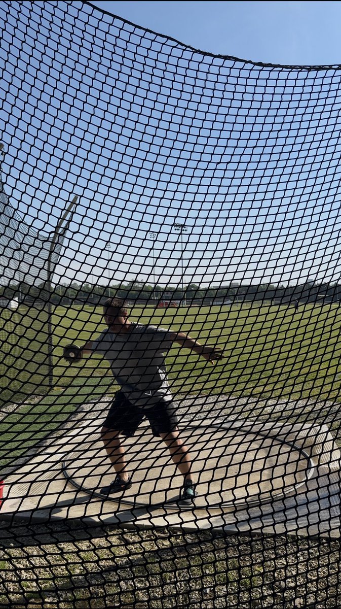 EvanBernhardt's tweet photo. Last practice of the season for Lucas Hall and Keenan Mowery-Shields up at North Central before State tomorrow. #ALLIN #WaglePride https://t.co/OHRmNoi9pF