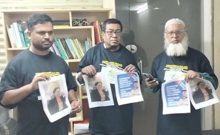 JuanCarlosMars3's tweet photo. Friends from Global Farmy Group for Study of Cuba held Central Campaign to protest against USA threatening to #Cuba and revolutionary leader Raul Castro https://t.co/UclgWuYYhb