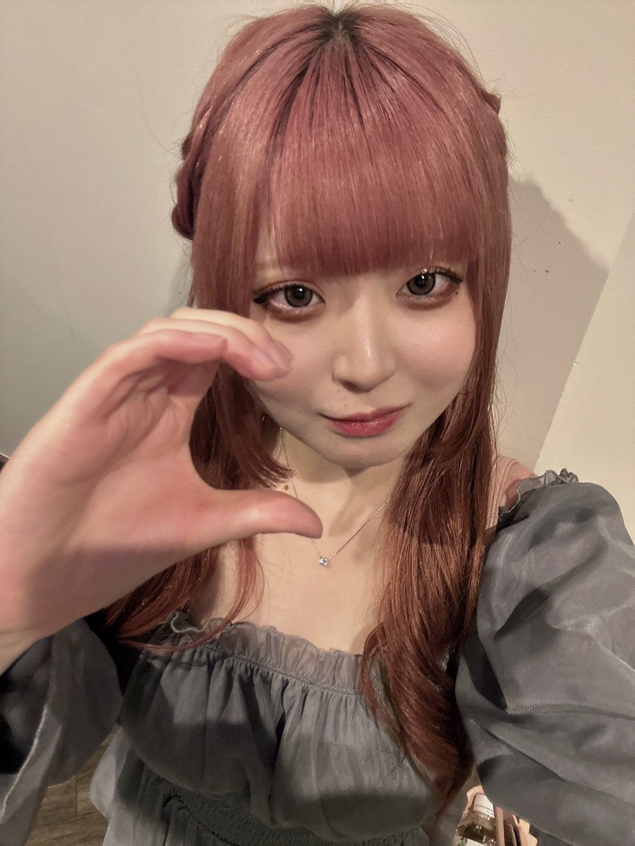 chocol8_kanade's tweet photo. 東京で新たな所属メンバーです！
@pipia_yami 
@pipia_melo 
新潟のグループも所属メンバーどんどん決まってます✨
もう少しだけ面接して増えます！応援してください📣

#アイドル
#アイドルオーディション https://t.co/LlYLlXsI1h