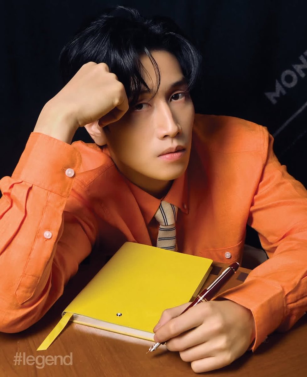 bb25121997's tweet photo. 37cdegreescelsius IG
05/06/2026

@biblesumett #BibleWichapas #bsumone 

#MontblancHK #LetsWrite
#legend_th
@montblanc_world
@th_hashtag https://t.co/XUWp6adBVD