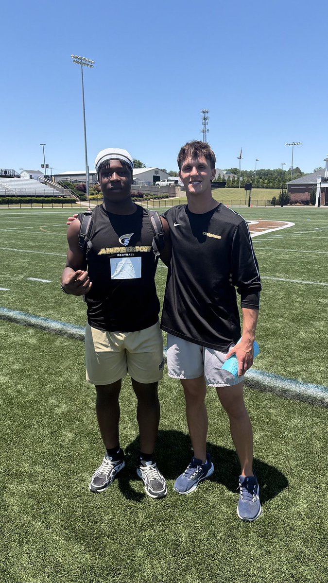 harris_ant29378's tweet photo. Had a great time yesterday at @AUTrojansFB football camp, learned a lot of new things !!! @CoachMMcGee @CoacherJones @CoachAHiggins_ @BHSBengalFB @JMMartin59 @BrentSilvia https://t.co/CXcjPiJe5I