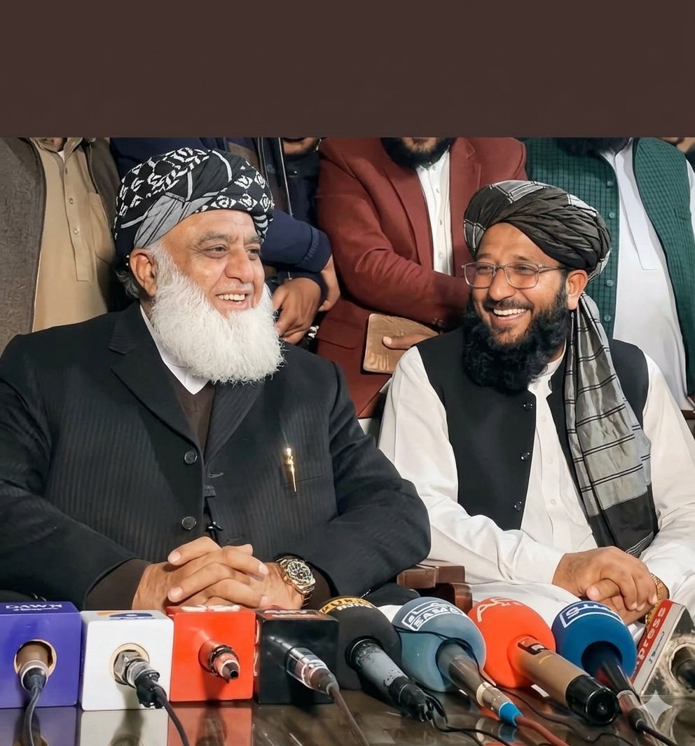 HaqaniAman35944's tweet photo. #گلگت_کتاب_کا
بدل دو نظام کو 
ووٹ دو کتاب کو https://t.co/avF6LMPw02