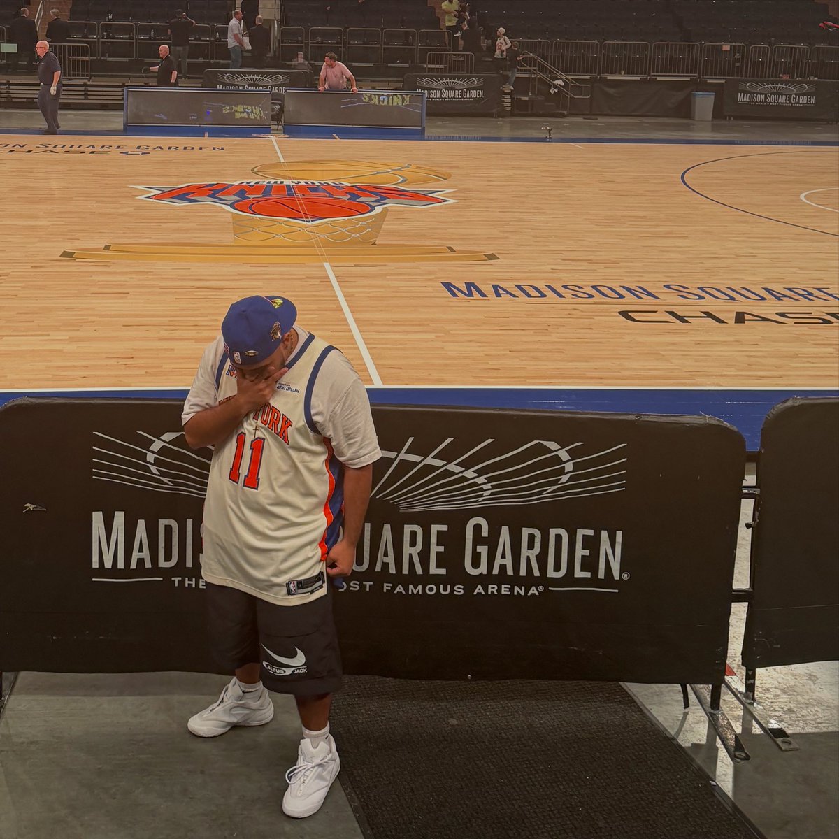 devineddie23's tweet photo. #repnysweepstakes  2 tickets omg https://t.co/ylyuSPMHYx