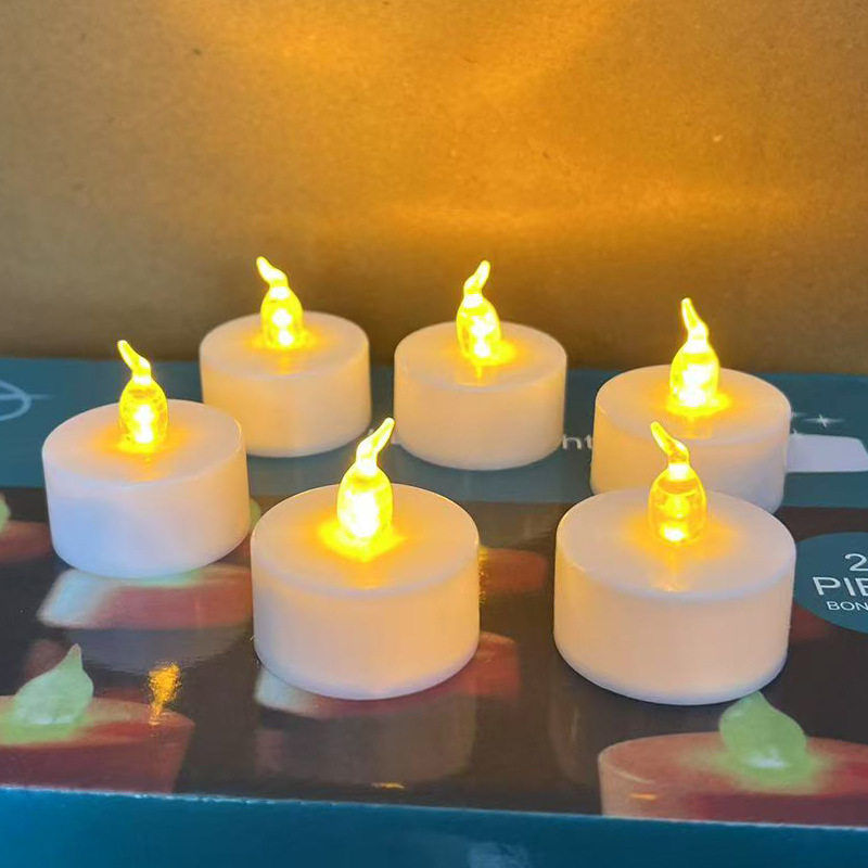 envic_vice's tweet photo. Got some old glass jars Turn ‘em into gorgeous candle holders with just glitter, glue u0026 tea lights—super easy DIY that’s perfect for cozy nights! https://t.co/6Yj67RnQbi