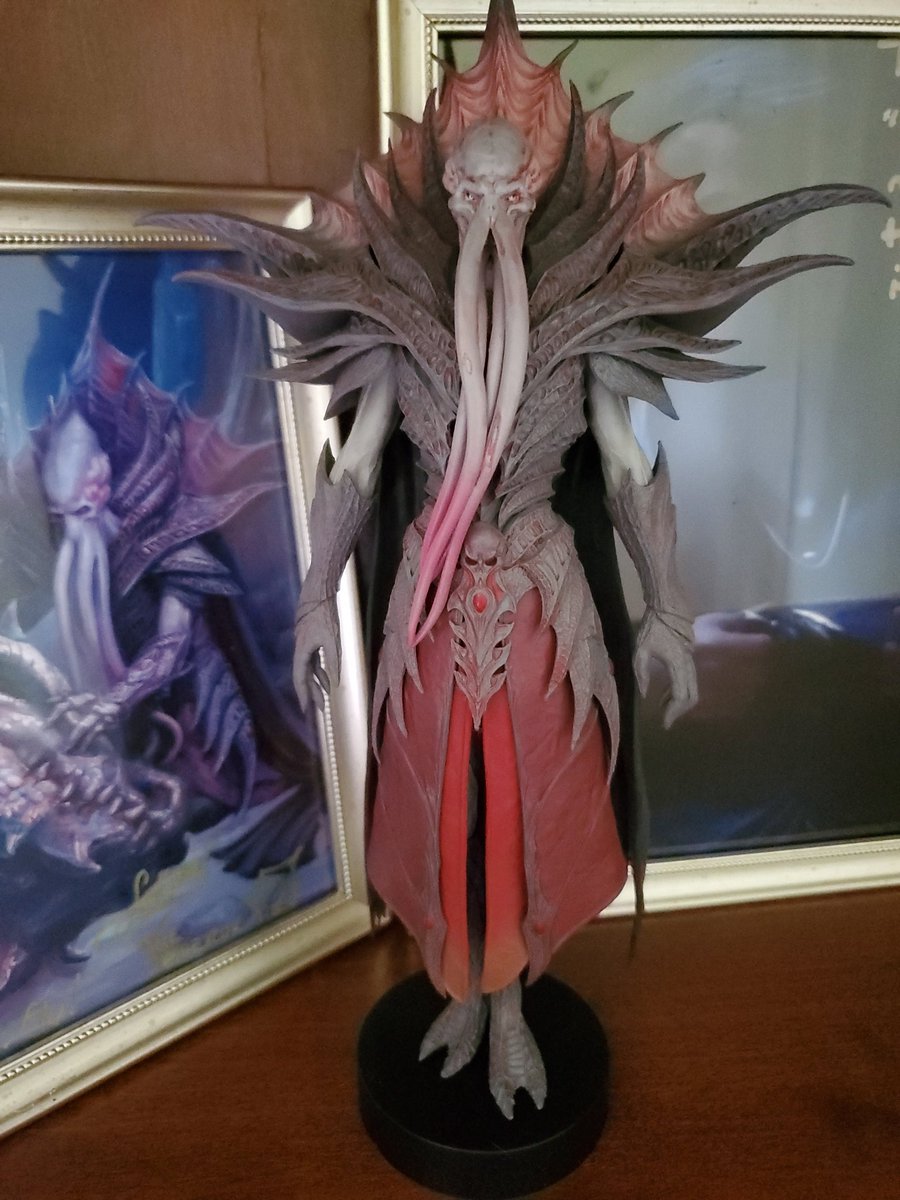 GingerVixN's tweet photo. I finally got my Emperor figure from Pop Up Parade 🐙 Even my cat loves him 😄 https://t.co/lXCqSWxIZe