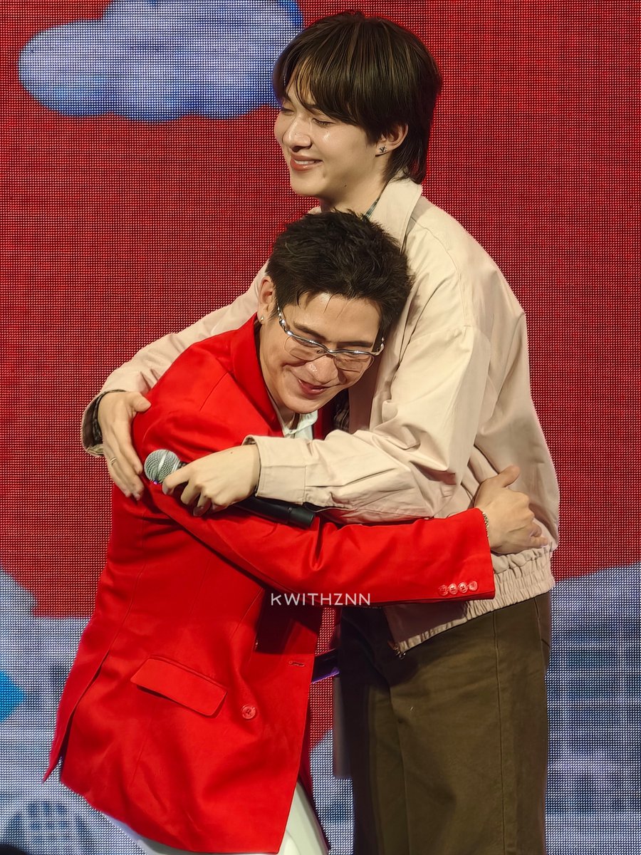 nthk28's tweet photo. 2026.06.05
🤓🤓🤓

BKK SHOPPING FEST x CWR
#TheMallBangkapixNuNew
#NuNew https://t.co/dlslE7bqT3