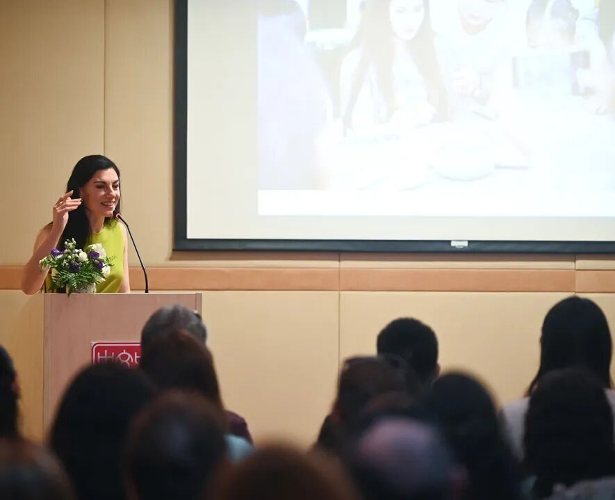 ZuoZhangChina's tweet photo. Today I joined the award ceremony of the 16th Edition of the China Cultural Centre Art Competition, along with Dr. Alice Micallef, Dr. Charmiane Zammit, from the Ministry for Education and Director Dr. Chen Xiao, Director of the China Cultural Centre, as well as award-winning students and their parents.  
It is to my delight that the young people of #China and #Malta are using their paint brushes to carry forward friendly exchanges, deepen mutual understanding and affinity, and jointly paint a bright future.