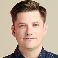 NotRecomde's tweet photo. Anyone else notice the guy who canceled Stargate looks kinda familiar? https://t.co/OGTtiC4hxF