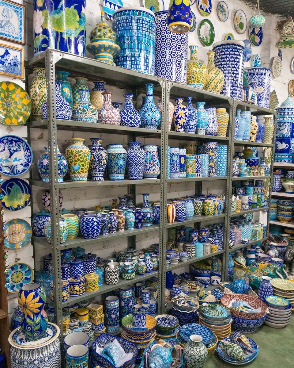 IndianVisualss's tweet photo. Blue pottery, Rajasthan Aesthetics 💫 https://t.co/FFRBM62JtG