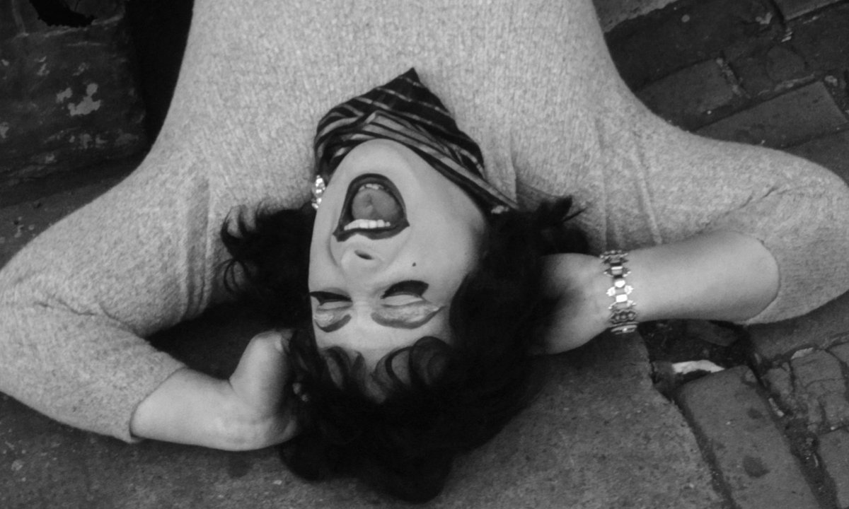 HauntedMovies's tweet photo. Multiple Maniacs (1970) dir. John Waters https://t.co/tTee10nAwJ
