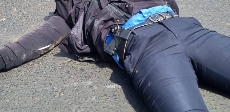 TheNairobiTimez's tweet photo. A police officer is reported to have died following a tragic road accident in Nairobi's Westlands area on Friday, June 5.

According to reports circulating online, the officer was riding a police motorcycle and was allegedly pursuing a boda boda rider when the fatal crash occurred. The officer is said to have sustained severe injuries and died at the scene.

Details surrounding the incident remain unclear, and authorities had not released an official statement on the circumstances of the crash by the time of publication. The identity of the officer has also not been made public.