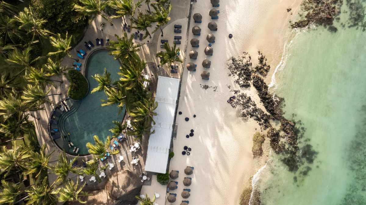 glencorgolf's tweet photo. Is 2026 the year for Mauritius? 🇲🇺 

Stunning resorts, pristine beaches, and world-class golf at Heritage and Belle Mare Plage. 

⬇️ Get a quote for a trip of a lifetime! ⬇️

https://t.co/EYTyDItL6s https://t.co/TqocqGKvFg