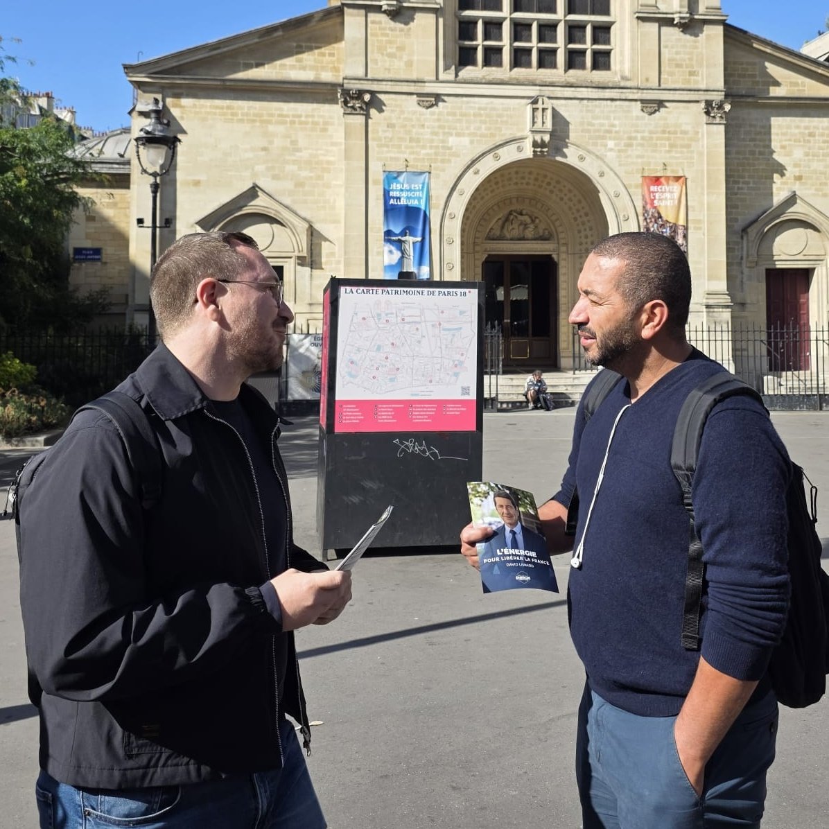 KevinMessy19's tweet photo. Tractage @Nouv_Energie avec @JudithDesporte à Jules Joffrin dans le 18eme. 

Et bien vous savez quoi ? Tout le monde veut débureaucratiser la France ! 

On y va avec @davidlisnard 💪 https://t.co/IQnnZaY2Ir