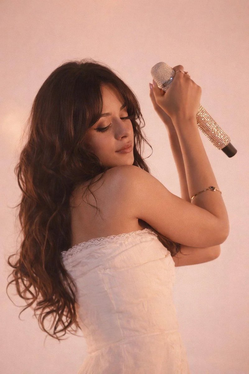 Camila Charts tweet media