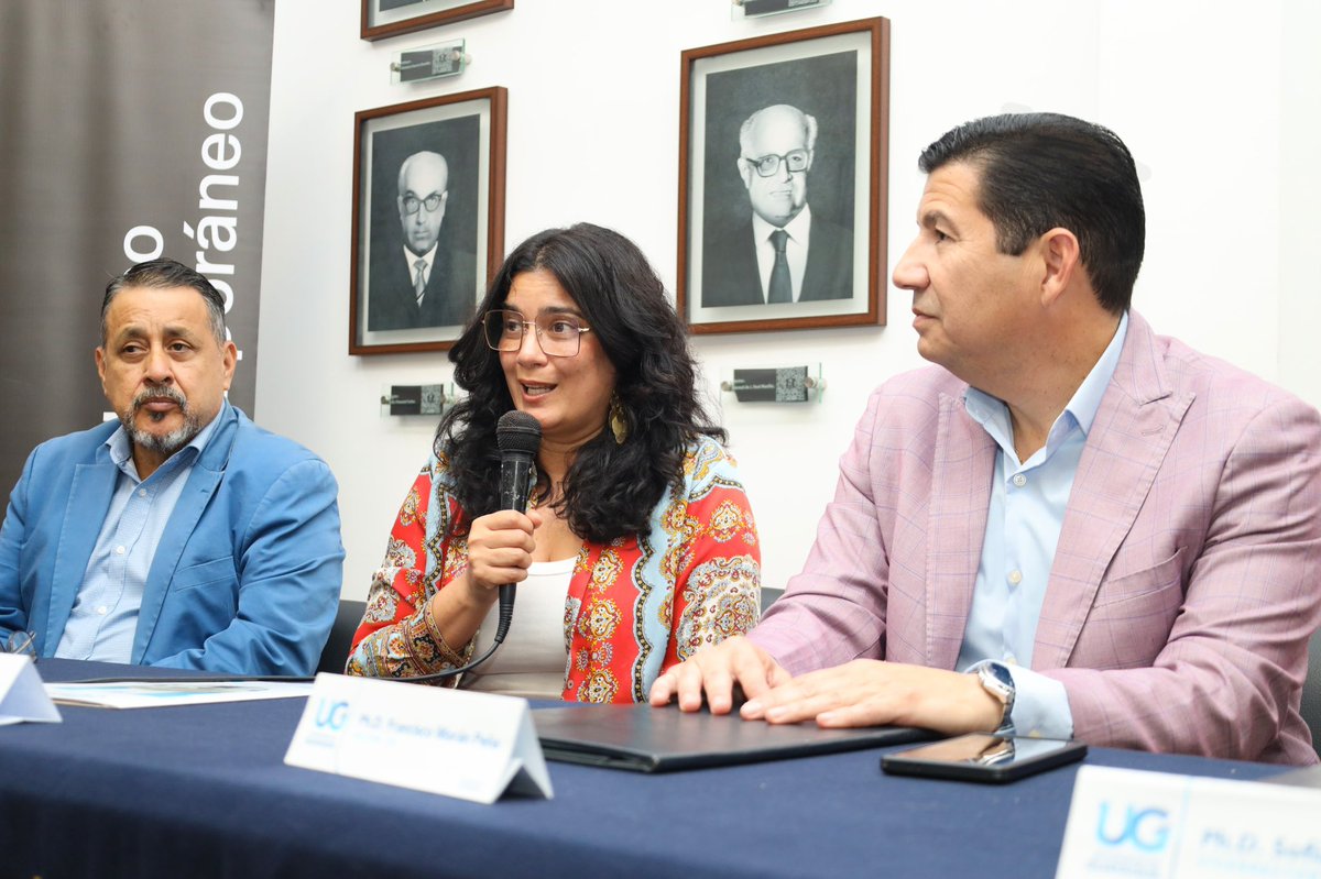 PacoRector's tweet photo. Junto al Museo Antropológico y de Arte Contemporáneo , firmamos un convenio marco que abrirá nuevas oportunidades para que nuestros estudiantes de grado y posgrado participen en proyectos académicos y de vinculación con la sociedad. 

https://t.co/ErpjD4WKmq https://t.co/CzTWYRKXGC