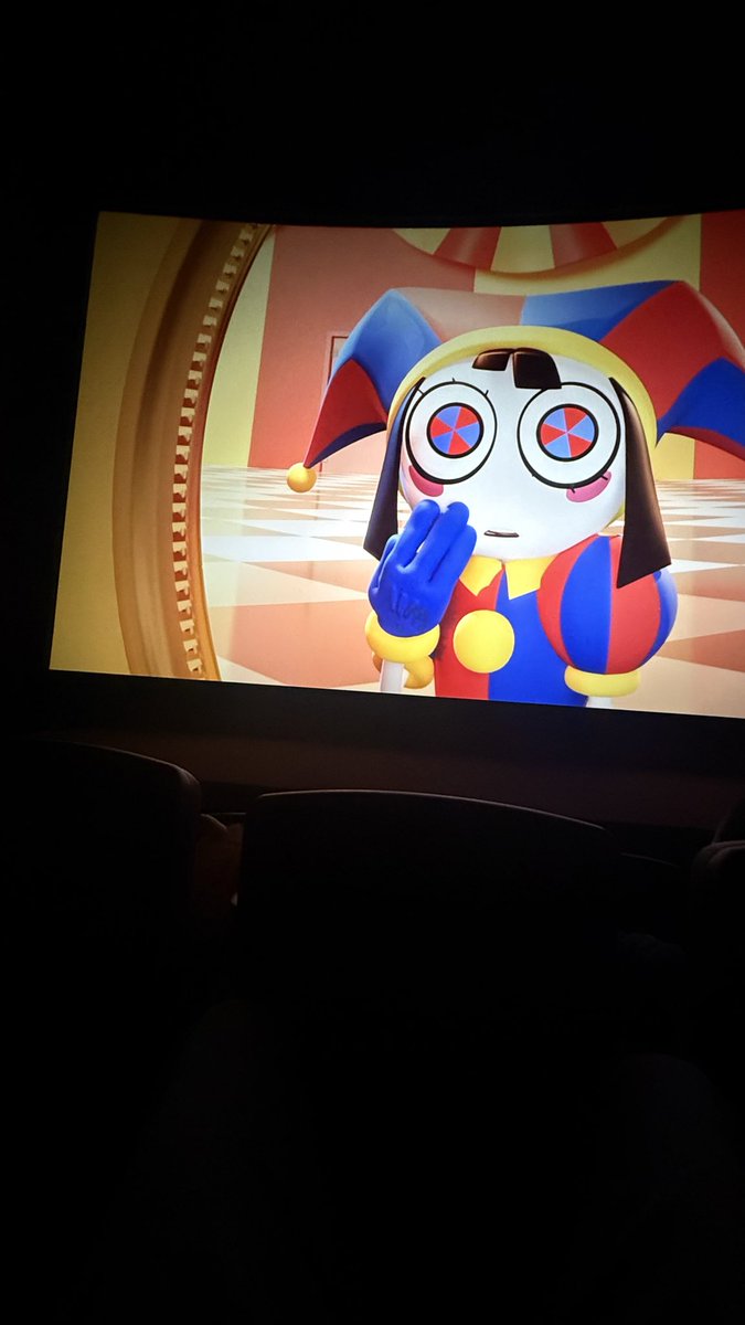 soyf3o's tweet photo. En fin, me gustó el 75% de la película y me gustó la trama de Jax y cómo lo afrontaron, el final es meh pero me esperaba un final malo por eso no me gustó pero está bien, en fin gran serie animada. 10/10 https://t.co/x2czcf8d8G