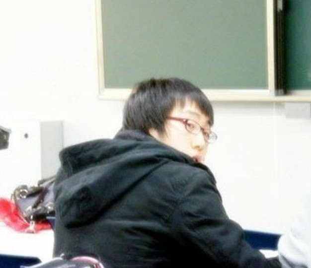 이브 tweet media