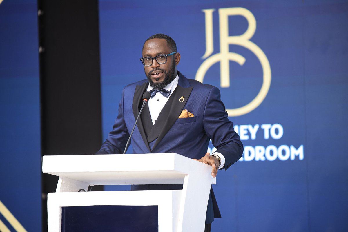 kcbbankug's tweet photo. “Three weeks into the program, I realized I needed to let go of my ego, unlearn, and relearn.”

A powerful reminder from Cohort 3 President, Ian Rumanyika (@irumanyika), at the #JTBGrandFinale.

Growth begins where ego ends.

#BeInTheRoom
#ForPeopleForBetter https://t.co/0knDr8PGjB