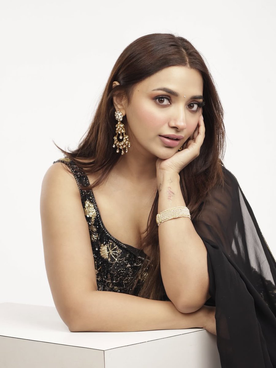 Hecevas652's tweet photo. Jiya Shankar
#JiyaShankar https://t.co/nnCrQ251Xb