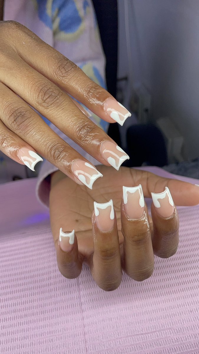 BihStephan98483's tweet photo. Nailsbysteph in Braamfontein 28 Biccard street directly opposite Pedros upstairs shop 14 WhatsApp/call 0710795191 for your appointments pls like and retweet 🙏🙏🙏 https://t.co/sqlmuOG3Zp