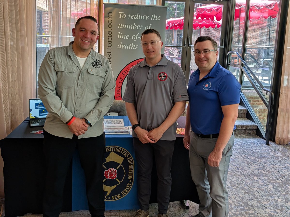NJNFFF's tweet photo. 🔥 DAY1: CENTRAL JERSEY FIRE CONFERENCE 🔥

🚒 It was an honor to be invited to the inaugural Central Jersey Fire Conference! @NFFF_News State Lead Advocate David Bialas was joined by Advocates Daniel Arroyo and Nick Higgins for the landmark event. https://t.co/T7VcRIMkdF