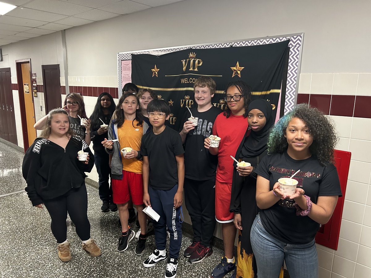 CheektowagaMS's tweet photo. Check out our May VIP Students of the Month! These students earned an ice cream sundae celebration for consistently following the Five Bees and demonstrating outstanding character in the middle school cafeteria. Keep up the great work—we're proud of you! https://t.co/JTs5C1luxI