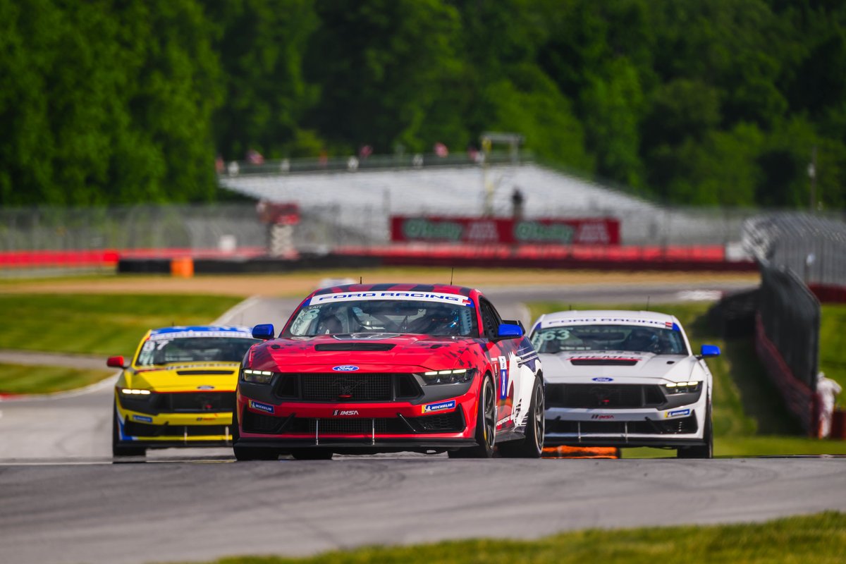 MustangChall's tweet photo. Things are speeding up! Practice 2 has started 😤

@FordRacing @IMSA https://t.co/8oLLOHJLj9