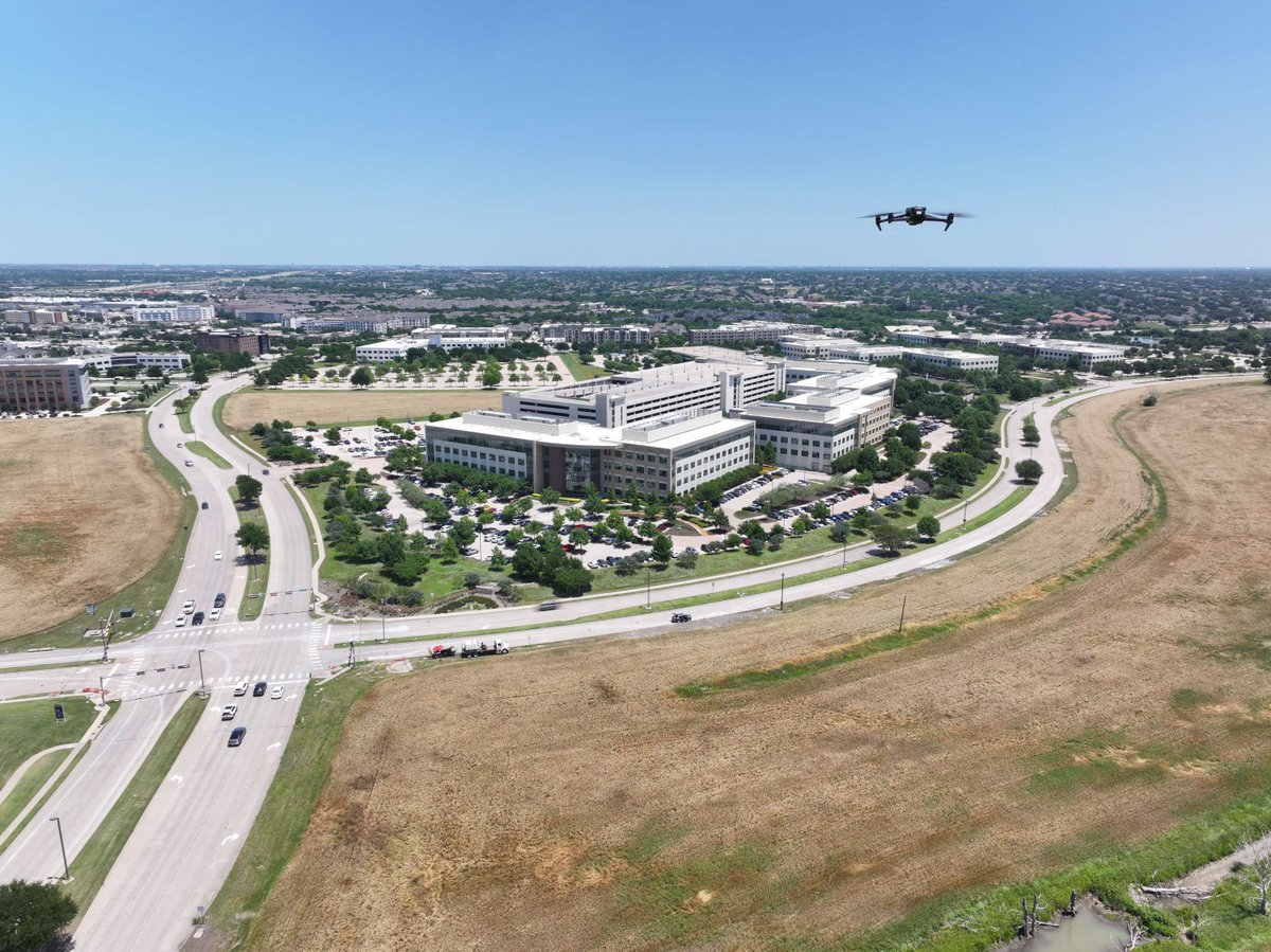 ArchAerialLLC's tweet photo. The DFW metroplex isn't slowing down.

Plano, Prosper, McKinney, and Fort Worth projects (just to name a few) are breaking ground faster than most teams can track. https://t.co/Kr7SwbERhf