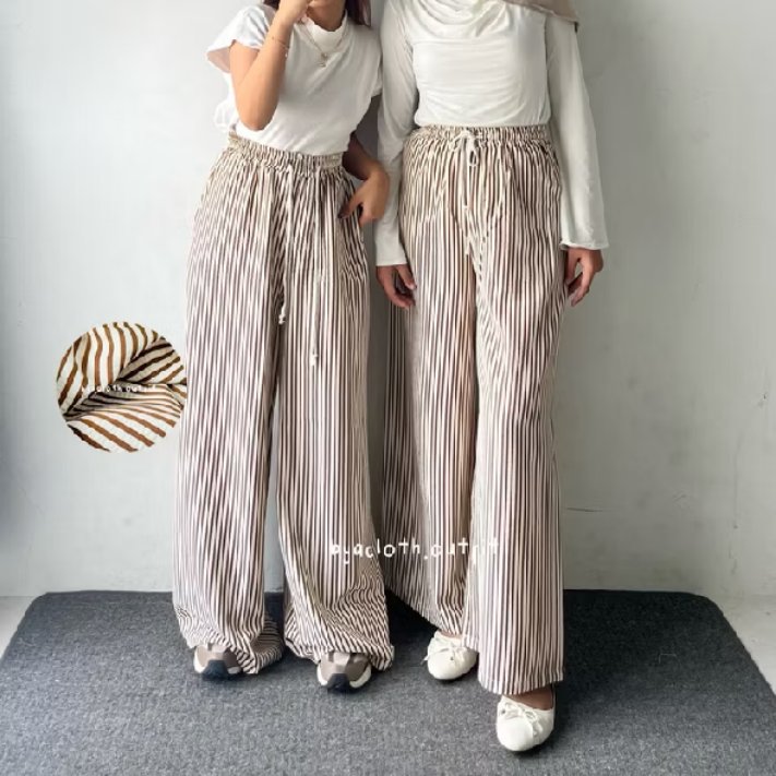ainayyahin's tweet photo. @yoanawz Izin......

Aku td checkout celana comfyyy abiezzz. Banyak warna lagi. 
https://t.co/4tj6WXDb3b

#RacunShopee https://t.co/LLRAwwHUhc