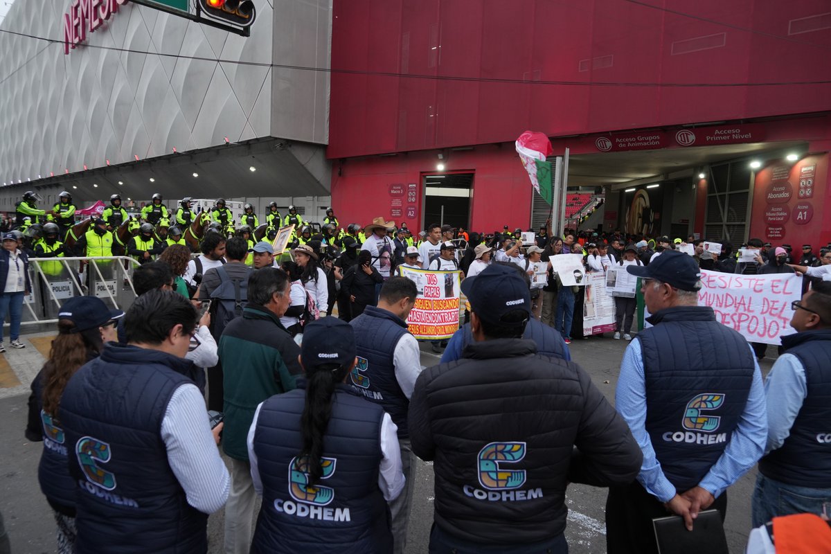 CODHEM's tweet photo. La Comisión refrenda su compromiso de acompañar y observar el respeto a los derechos humanos, garantizando espacios de manifestación pacífica, escucha y dignidad para las familias buscadoras.  

#MásCercaDeTi https://t.co/0QGoTZFCUq