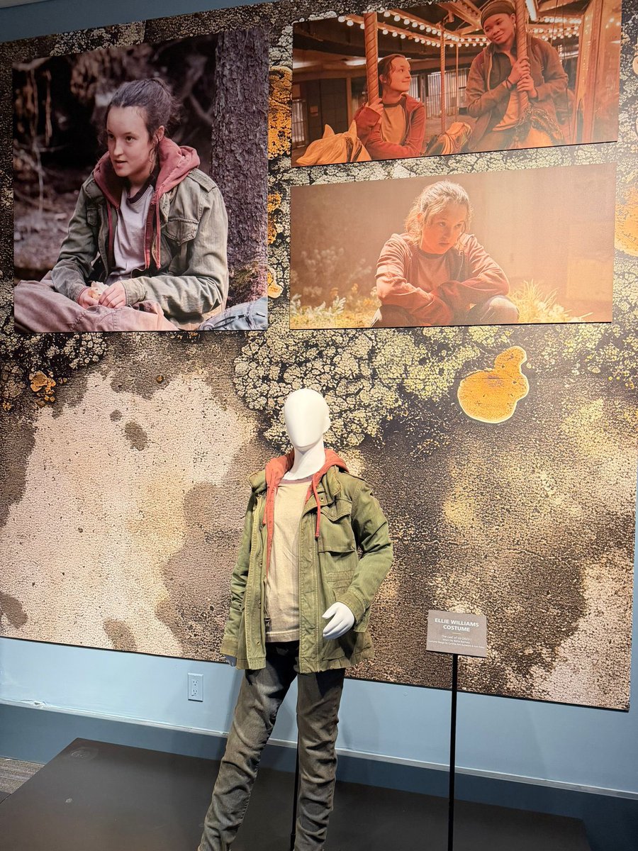 NaughtyDogWorld's tweet photo. Ellie’s costume from HBO’s The Last of Us on display at the Warner Bros. Studio Tour Hollywood ❤️ https://t.co/yYulF7PyBe