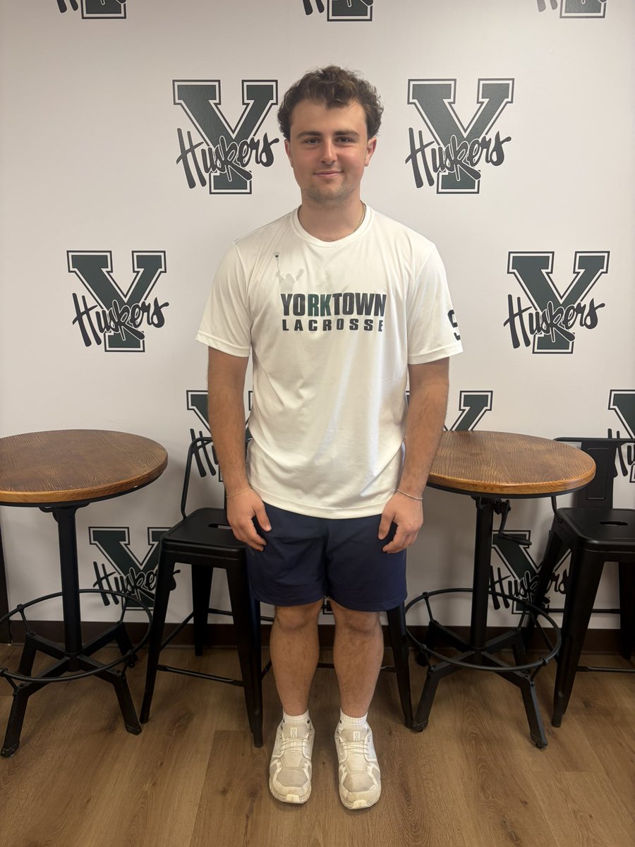 YHSDeGennaro's tweet photo. Congrats to Boys Lacrosse All-American Hunter Mezzatesta. 🌽🏆 @YCSD_Athletics @VoiceofHuskers1 @HuskersYorktown @YorktownCSD @DirectRays @KDJmedia1 @LoHudLacrosse @lohudsports https://t.co/wPCy8zOrII