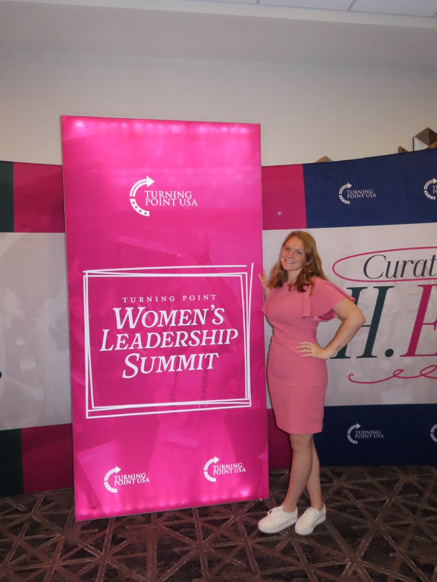 uhneti's tweet photo. WLS has begun!!! So excited for this weekend with @TPUSA! 💖🪩 https://t.co/hRi1Mxb28I