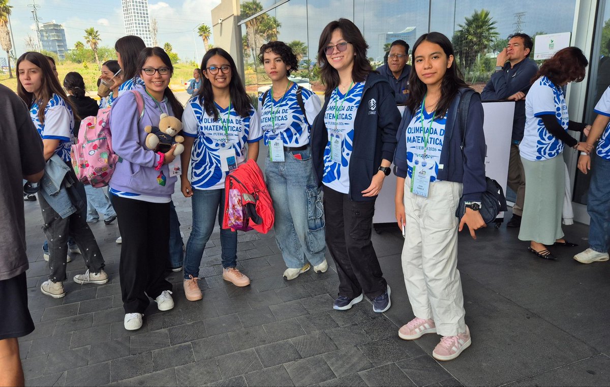 CDMXOMM's tweet photo. 📸 Algunas imágenes del paseo de hoy de nuestras representantes de la Olimpiada de Matemáticas de la Ciudad de México en Puebla, donde participan en el 5.º Concurso Nacional Femenil de la Olimpiada Mexicana de Matemáticas. 🧮✨
#OMM #MujeresEnSTEM #Matemáticas #CDMX #Puebla https://t.co/48fPvIjGYi