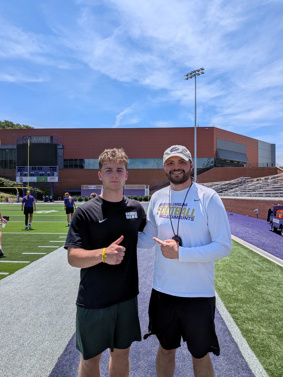 EthanChris25012's tweet photo. Thank you to @CatamountsFB for the camp had an amazing time competing! Thank you to @BradenErwin @CoachABobo  for the invite and to @Coach_kwebb @CoachDvorchik_ @CoachNickReveiz @_CoachGoodman for coaching today!!! You guys are building an amazing program! 

@UnitedKicking https://t.co/XaZd8ubcut