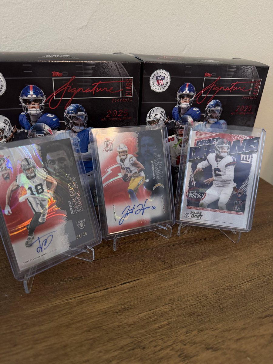 x0Taylor's tweet photo. two mega boxes &amp; two value boxes…. 🔥🔥🔥🔥🔥🔥🔥 https://t.co/s0Dcf14Sq4
