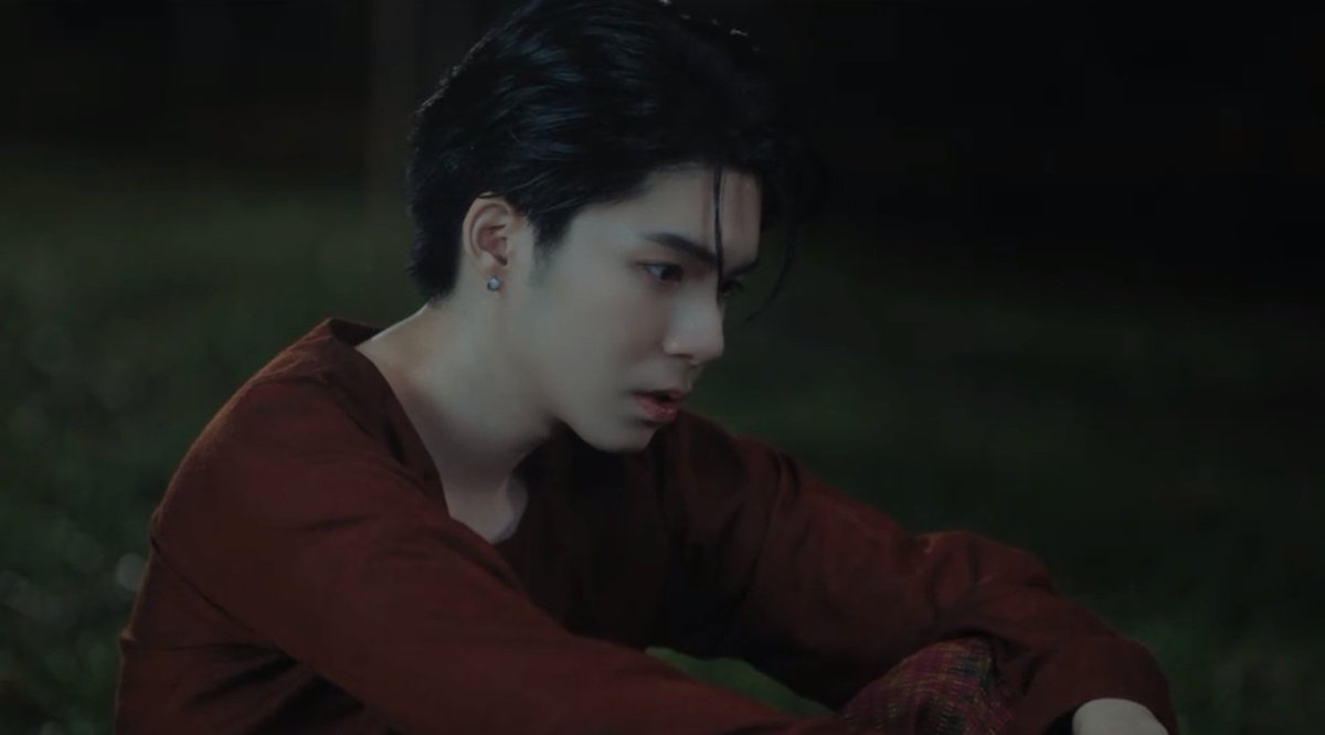 sanshinemount's tweet photo. Nakhun really went through five stages of grief😣😭 from denial, anger, bargaining, depression and acceptance. my poor baby😞💔

LOVE UPON A TIME EP11
#ภพเธอEP11 https://t.co/kilFxmssrE
