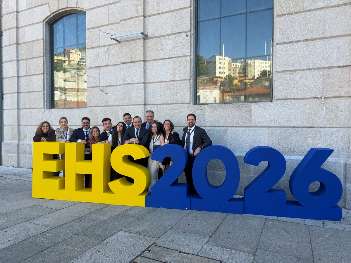 CirugiaRiotinto's tweet photo. Este medio día pusimos fin a las 3 jornadas de #EHS2026 que hemos pasado en Oporto con más de 2 mil compañeros, donde hemos tenido momentos para compartir ciencia, innovación y establecer nuevos lazos y relaciones.
@eurohernias @anabelchimbel @JGomez_Menchero @AecPared https://t.co/xfRYf0JyPy