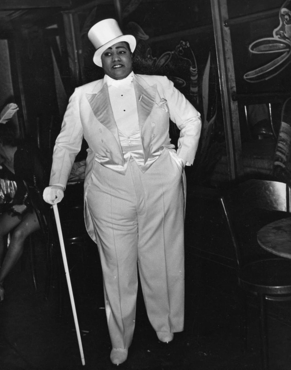 Astromilkshakes's tweet photo. Pride Month Day 5 Icon: Gladys Bentley (1807-1960) https://t.co/R6N5oAV5TG