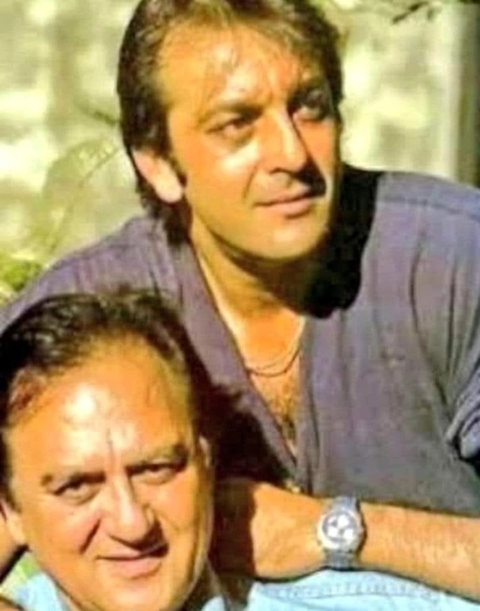 kayaldevaraj's tweet photo. June 6th 

(Late) Legendary Actor, Producer, Politician #SunilDutt Sir 97th Birthday.

#HappyBirthdaySunilDutt 
#HBDSunilDutt 

#LeoFilm #ThalapathyVijay #YashBOSS #KGFChapter2
#SanjayDutt #Bollywood https://t.co/O6qwsMh1Va