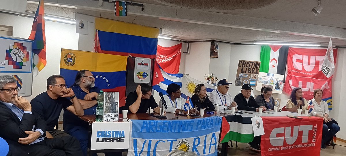 LAB_InterDept's tweet photo. La Patria Grande Sindical representada en este foro donde las centrales sindicales de América Latina defienden la justicia social y la soberanía de los pueblos como vía para frenar el ascenso de la extrema derecha. 
#CubaVencerá 
#CepedaPresidenteEnSegunda 
#FreeMaduroAndCilia https://t.co/mQ1lQdRyhS