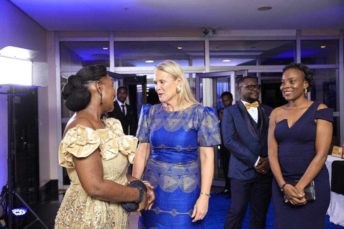kcbbankug's tweet photo. When leaders from different worlds share the same room, powerful things happen.

From the British High Commissioner to Uganda, Lisa Chesney, to the Katikkiro of Buganda, Charles Peter Mayiga, the #JTBGrandFinale brought together voices shaping the future through leadership, purpose, and meaningful dialogue.

#BeInTheRoom
#ForPeopleForBetter