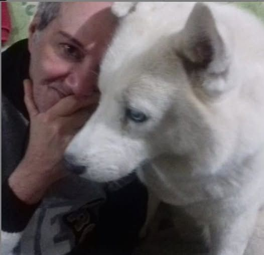 silneyslopes's tweet photo. UM PAÍS ONDE POLITICOS  E GOVERNANTES SO ENFIAM A TROZOBA NO SEU PROPRIO POVO, E TEM  IDIOTAS DISCUTINDO SOBRE LADO,  SERIA COMICO SE  NAO  FOSSE TRAGICO🤣🤣🤣🤣🤣🤣🤣🤣🤣 https://t.co/rhgcNv0Yfy