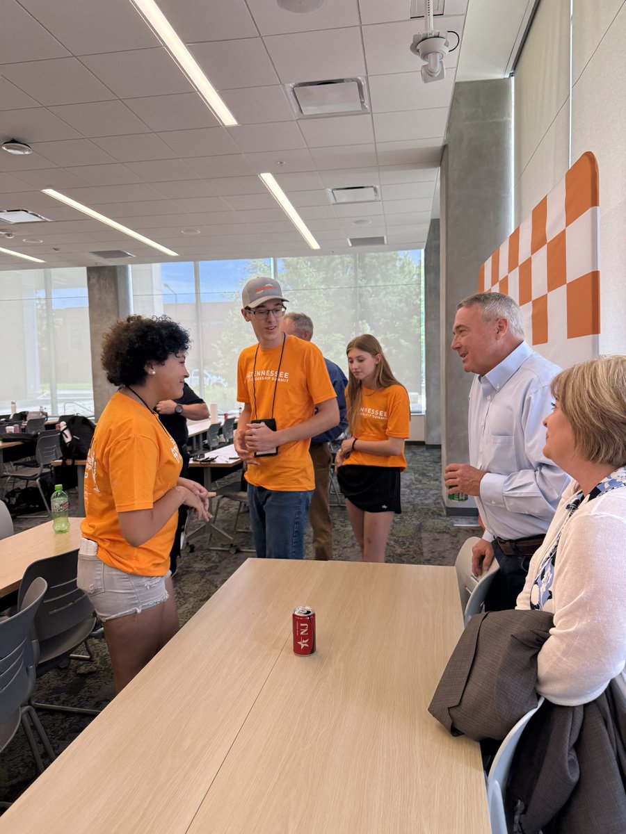 EricMayberryTFB's tweet photo. 97 of Tennessee’s top agriculture students spent this week at the Tennessee Leadership Summit on the @UT_Herbert campus. They could’ve spent their summer anywhere, but they chose to invest in their leadership and the future of agriculture. That’s something to be proud of. https://t.co/nafTGJegJR