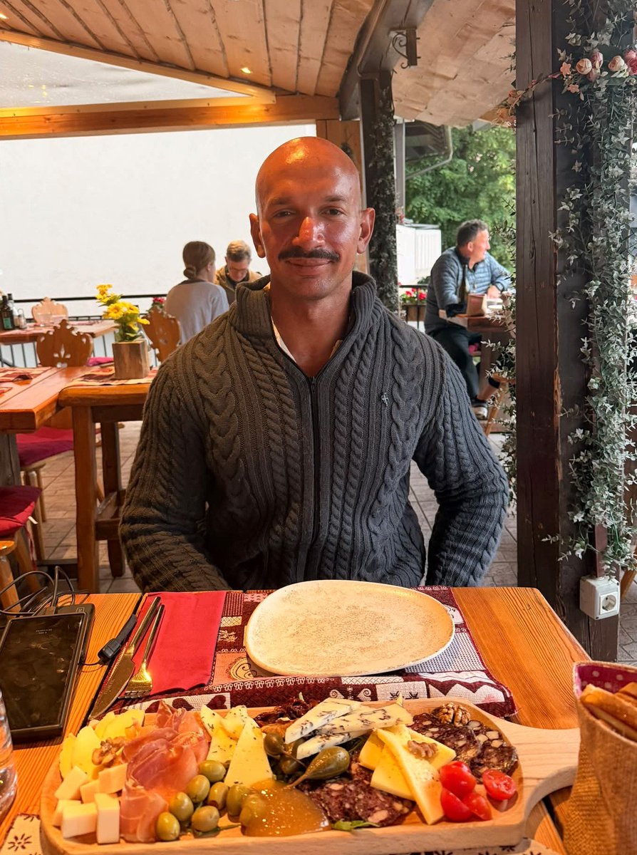 SamaHoole's tweet photo. Slovenia keeps you carnivore by accident.

The traditional cheeseboard is sheep cheese, goat cheese, cured pork, kranjska sausage, and a small heap of garnish placed there in case an EU inspector walks in.

The Alpine farmers have been feeding people properly for a thousand years.

The lettuce is for legal reasons.