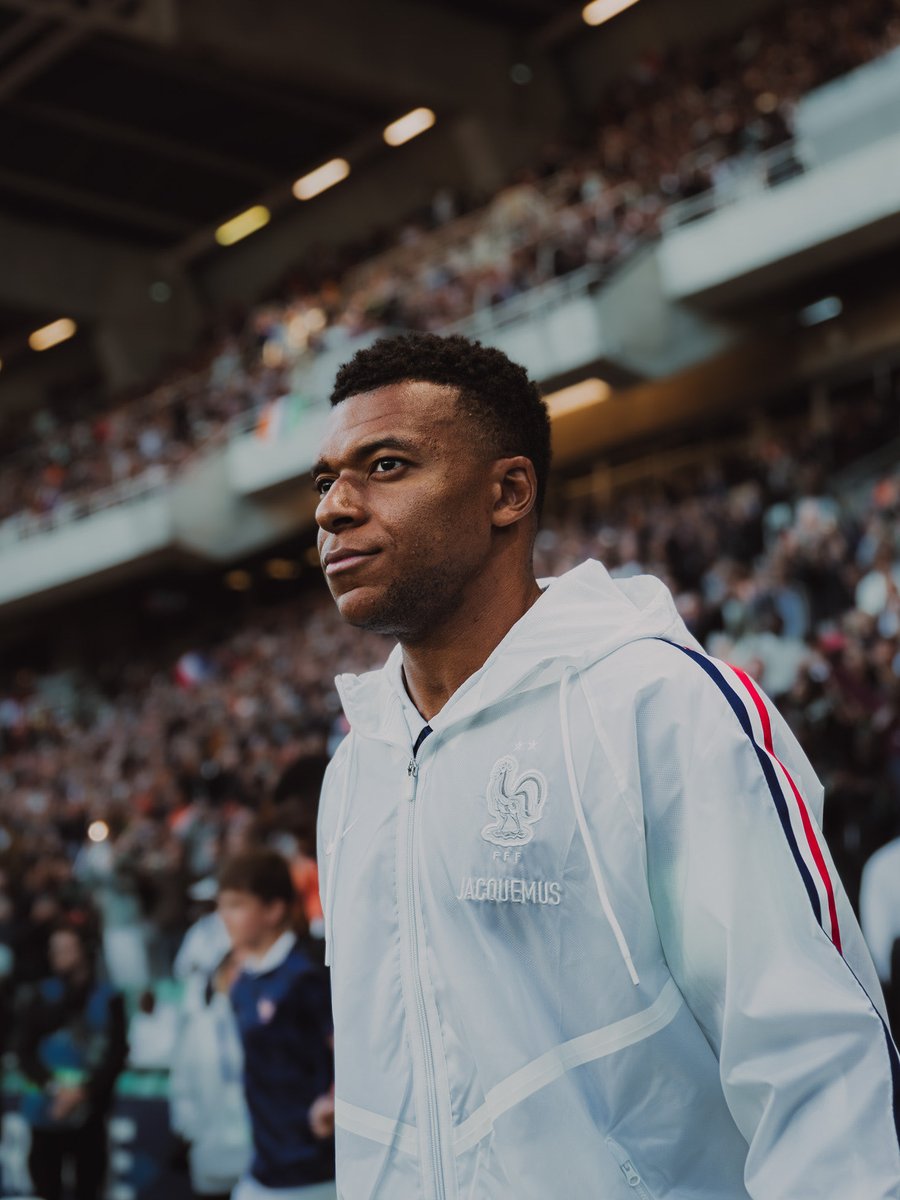 lw_visual's tweet photo. #mbappe #franceciv #coupedumonde https://t.co/URCzPtu421