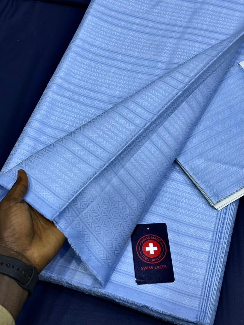 kawu90's tweet photo. Kindly Rt🔁Like pls

HILTON VOICE 
🏷️price:#10,500 per yard 
☎️Call,D/WhatsApp
   (08036321855)
 🌍 KANO
🛵 Nationwide delivery https://t.co/sTPEPlPHzt